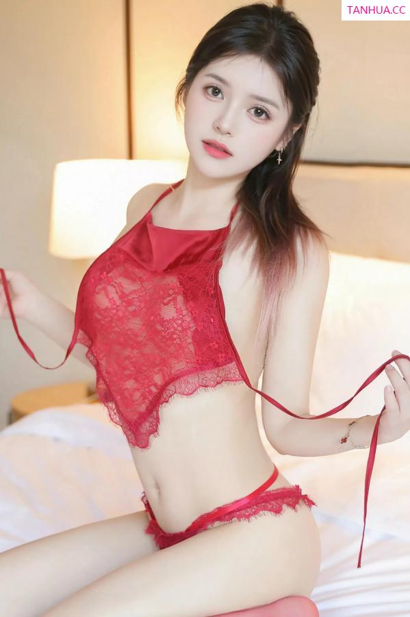   [XiuRen]高清写真图 2025.04.14 No.10148 小甜甜甜 红色丝袜第57张图片